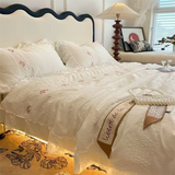 Yeknu  Princess style soft seersucker four-piece bedding set for girls floral bedding lace quilt cover dormitory bed sheet three-piece