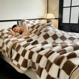 Yeknu Checkerboard Grade A Half-sides Fleece Keep Warm Blanket Autumn Winter Warmth Throw Blankets for Sofa Napping Shawl Blanket Cozy