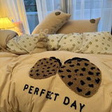 Yeknu  Korean Style Bedding Set Green Strip Black Cat Embroidery Washed Cotton  Duvet Cover Cute Cardboard  Bed linen Comforter Sets