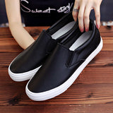 Yeknu  New Autumn White Shoes Fashion Non Slip Board Shoes Outdoor Skateboarding Loafers Comfortable Shoe Flat Male Sneakers Zapatos