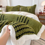 Yeknu  Winter warm coral fleece Jacquard duvet cover fluffy plush luxury double bed couple quilt cover 220x240 cozy bedding set
