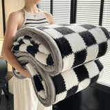 Yeknu Checkerboard Grade A Half-sides Fleece Keep Warm Blanket Autumn Winter Warmth Throw Blankets for Sofa Napping Shawl Blanket Cozy