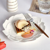 Yeknu  Chinese style Creative flower shaped ceramic tableware, home kitchen restaurant supplies dishes cake exquisite dining plate, 1Pc
