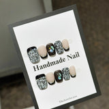 Yeknu  10pcs Black & White Plaid Stick on Nails Vintage French Press on Nails Short Coffin Nail Pearl Gold Flower Fake Nails Press On