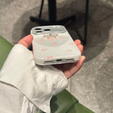 Yeknu  ins pink and white bow pearl pendant is suitable for Apple 17promax mobile phone case 16pro new iphon17 niche