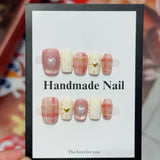 Yeknu  10Pcs Painted Plaid False Nails 3D Flower Acrylic Press on Nails Short Coffin Ballet Fake Nails Nude Pink Cat Eye Nail Art Fall