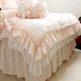 Yeknu Super Sweet Solid Color Bedding Sets Luxury Princess Wedding Pink Lace Ruffle Cotton Duvet Cover Bedspread Bed Skirt Pillowcases