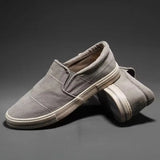 Yeknu  Mens Canvas Shoes New Men Casual Slip On Wear-Resisting Flat Shoes Brand Coth shoes Fashion Driving Shoes