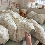 Yeknu  new aerobic three-layer yarn printing four-piece set skin-friendly and soft four-piece set of bedding in student dormitory