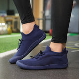 Yeknu  Outdoor large size medium tube flying woven five-finger wide-head socks breathable and non-slip men's casual shoes