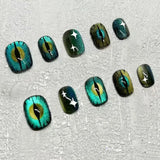 Yeknu  30Pcs Green Snake Eye Cat Eye Press On Nails Short Square Fake Nails with Star Reusable Full Cover Artificial Nail Tip for Women