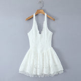 Yeknu  White Lace Embroidery Halter Neck Dress New Summer Sleeveless Backless Sexy A-Line Dresses Women Slim Party Dress
