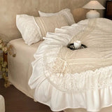 Yeknu  Vintage Rose Carved Velvet Lace Ruffles Bedding Set Double-sided Velvet Winter Duvet Cover Flat/Fitted Bed Sheet Pillowcase 4Pcs