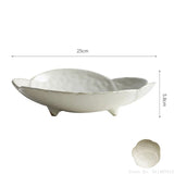 Yeknu  Japanese Creative Ceramic Plum Blossom Tripodia Tableware, Home Kitchen Restaurant Supplies, Steak Salad Fruit Dinner Plate, 1Pc