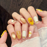Yeknu  10Pcs Short Oval Press On Nails With Orange Flower Design False Nails For Women Spring Summer Wearable Detachable Fake Nail Tips