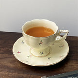 Yeknu 1Set Floral Ceramic Cup and Saucer Tea Set Accessible Luxury Coffee Cup and Saucer Afternoon Tea Cup, Suitable for Home Decoration, Party Party, Breakfast Milk Bread, Afternoon Tea Coffee Cake, Gift Giving