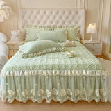 Yeknu  1.5X2m/1.8X2m Velvet Heavy Fluffy Flower Lace Ruffled Sweet Princess Girl Bed skirt,Delicate With 1Bed Skirt 2pillowcases