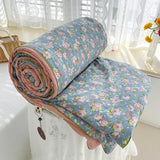 Yeknu Washed Double Gauze Spring Summer Quilt Queen Grade A Lightweight Comforter Soya Fibre Filling Soft Breathable Summer Blanket