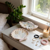 Yeknu  Nordic Style Gypsum Jewelry Tray Shell Conch Vanity Table Organizer Jewelry Display & Dessert Serving Plate