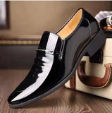 Yeknu  Luxury Business Shoes Men Breathable Patent  Formal Shoes Plus Size Man Office Wedding Flats Male Black