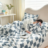 Yeknu New Panda Plush Autumn Winter Warm Blanket  Four-season Thermal Sofa Blanket for Throw Soft Comfortable Napping Blanket Knee Leg