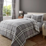 Yeknu  Red Plaid Double-sided Printed Bedding Set, 100% Polyester Quilt Cover Set, Breathable, Soft and Machine Washable