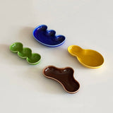 Yeknu  Colorful Ceramic Sauce Plate Wasabi Oil Vinegar Dispenser Container Japanese Korean Style Dining Room Accessories 4 Pcs Set