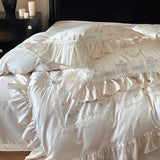 Yeknu  800TC Lyocell Bamboo Fiber Soft Silky Bedding Set Rose Floral Embroidery Lace Ruffles Duvet Cover Flat Sheet Pillowcases