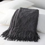 Yeknu  Nordic Style Knitted Bed Runner Soft Furnishing Fabric Bed Flag Sofa Decorative Throw Blanket