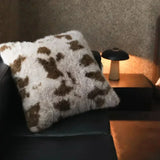 Yeknu High-end Fluffy Faux Fox Fur Throw Pillows Decor Home High Quality Plush Back Cushion for Sofa Bed Chair Super Soft Cushion Cozy