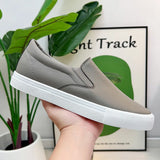 Yeknu  New Autumn White Shoes Fashion Non Slip Board Shoes Outdoor Skateboarding Loafers Comfortable Shoe Flat Male Sneakers Zapatos