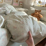 Yeknu  new aerobic three-layer yarn printing four-piece set skin-friendly and soft four-piece set of bedding in student dormitory