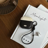 Yeknu   Autumn and winter temperament color matching diagonal span lanyard is suitable for AirPods4 protective case, new Pro2