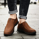 Yeknu  Men Casual Shoes Breathable Loafers Sneakers Fashion Comfortable Flat Handmade Retro Leisure Loafers Shoes Men Shoes