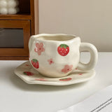 Yeknu 1Set Asymmetrical Fruit Ceramic Coffee Cup and Saucer, High-Looking Creative Hand-Painted Coffee Cup and Saucer, Suitable for Home Drinking Water, Coffee Shop Latte Art Cup, Party Coffee Cake Cup and Saucer, Gift Giving