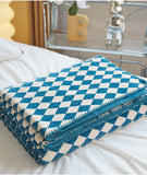 Yeknu  Retro Checkerboard Plaid Throw Blankets Double Layer Soft Plush Warm Shawl  Sofa Cover Fuzzy  Blanket  Fluffy Bedspread