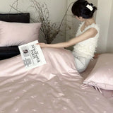 Yeknu High-end Cherries Jacquard Tribute Satin Bedding Set 100% Cotton Skin-friendly Duvet Cover Set Soft Quilt Cover and Pillowcases