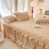 Yeknu  Shabby Chic Pink Lace Floral Bedskirt Quilted Princess Ruffle Girls Bedskirt Set with Pillowcases for Queen King size Bed