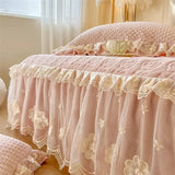 Yeknu  1.5X2m/1.8X2m Velvet Heavy Fluffy Flower Lace Ruffled Sweet Princess Girl Bed skirt,Delicate With 1Bed Skirt 2pillowcases