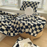 Yeknu  Retro Checkerboard Plaid Throw Blankets Double Layer Soft Plush Warm Shawl  Sofa Cover Fuzzy  Blanket  Fluffy Bedspread