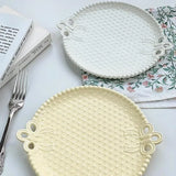 Yeknu  Ceramic Vintage Bow Embossed Beads Tableware Home Kitchen Restaurant Supplies Salad Fruit Western Food Dinner Plate, 1Pc
