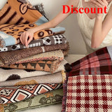 Yeknu  100% Cotton 4-Layer Gauze Fringe Blanket Spring Summer Soft Throw Blanket Multi-use Shawl Travel Blanket for Bed Sofa
