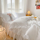 Yeknu Ruffle Lace Bedding Set