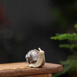 Yeknu T Ceramic Small Snail Ornaments Bonsai Micro Landscape Home Decoration Accessories for Living Room Tea Pets Desk Decorations