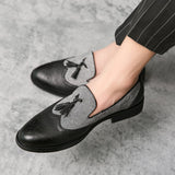 Yeknu Luxurious Mens Slip-On Casual Shoes Fashion Tassel Men's Shoes Men Loafers Male Dress Brock Carving Shoes Office Designer Shoes
